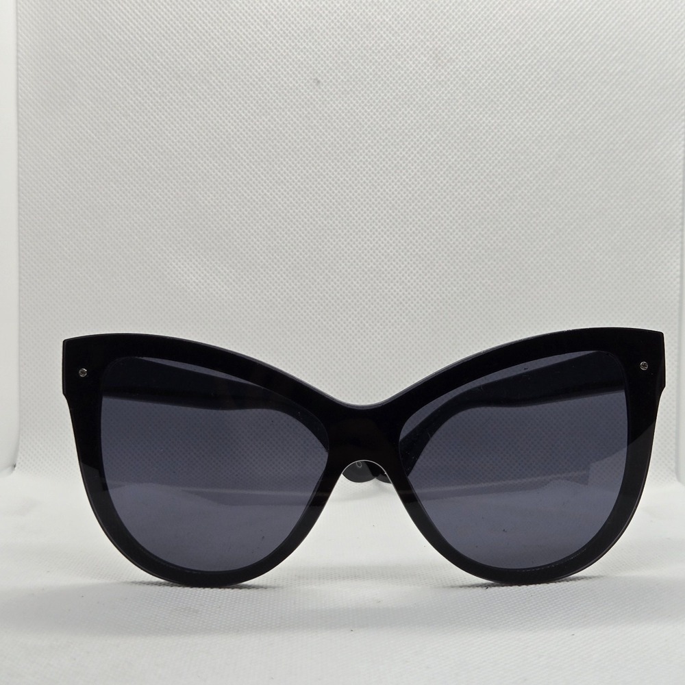 ALDO Glossy Black Cat-Eye Sunglasses with Dark Lenses